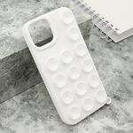 Maska / futrola OCTOBUDDY za iPhone 15 bela (MS).