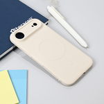 Silikonska maska / futrola Teracell Giulietta Magsafe za iPhone 17 Air bela.