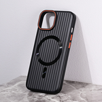 Maska / futrola Magsafe Stripe za iPhone 14 crna.