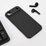 Maska / futrola Carbon fiber za iPhone 17 Air crna.