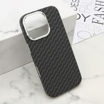 Maska / futrola UrbanMesh MagSafe za iPhone 16 Pro (6.3) DZ01 (MS).