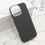 Maska / futrola UrbanMesh MagSafe za iPhone 16 Pro Max (6.9) DZ01 (MS).