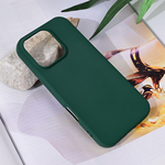 Maska / futrola Teracell Soft Velvet za iPhone 16 Pro tamno zelena.