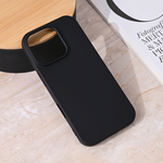 Silikonska maska / futrola Teracell Giulietta za iPhone 16 Pro mat crna.