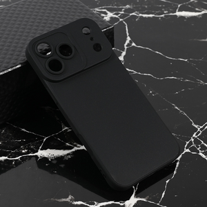 Silikonska maska / futrola Teracell Giulietta za iPhone 17 Pro Max 6.9 mat crna.