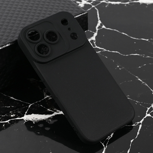 Silikonska maska / futrola Teracell Giulietta za iPhone 17 Pro mat crna.