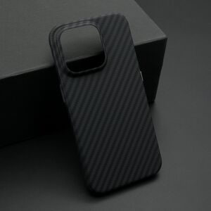 Maska / futrola CARBON STRIPES za iPhone 15 Pro (6.1) crna (MS).