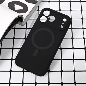 Maska / futrola Magsafe Pure color za iPhone 17 Pro Max 6.9 crna.