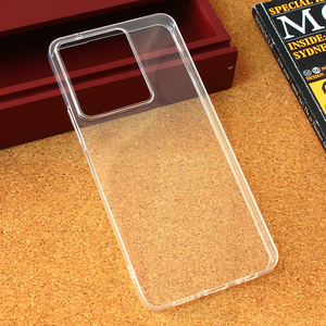 Torbica Silikonska maska / futrola ultra tanka za Vivo Y36 providna.