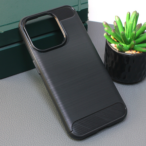 Maska / futrola Defender Safeguard za iPhone 15 Pro 6.1 crna.