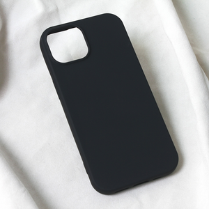 Maska / futrola Teracell Soft Velvet za iPhone 15 crna.
