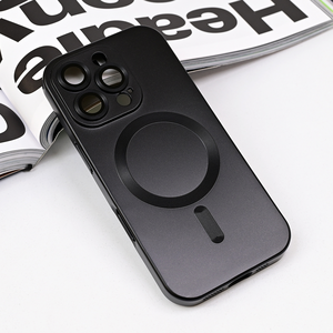 Maska / futrola Magsafe Chrome za iPhone 16 Pro crna.