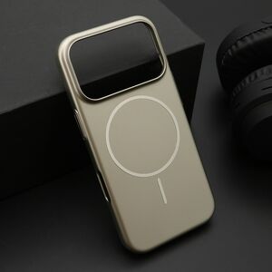 Maska / futrola PURE mat MagSafe za iPhone 17 Pro zlatna (MS).