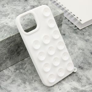 Maska / futrola OCTOBUDDY za iPhone 15 bela (MS).