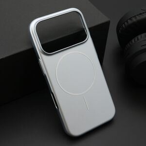 Maska / futrola PURE mat MagSafe za iPhone 17 Pro srebrna (MS).