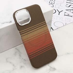 Maska / futrola UrbanMesh MagSafe za iPhone 15 DZ05 (MS).