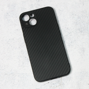 Maska / futrola Carbon fiber za iPhone 13 crna.