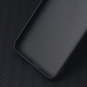 Maska / futrola Groove za iPhone 14 Pro Max 6.7 crna.