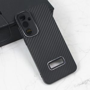 Maska / futrola Carbon Stripe za Samsung S711 Galaxy S23 FE crna.