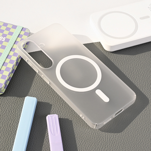Maska / futrola Magsafe mat PC za Samsung S931 Galaxy S25 bela.