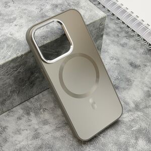 Maska / futrola COLOR METAL MagSafe za iPhone 15 Pro (6.1) srebrna (MS).