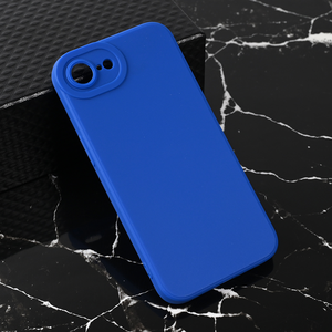Silikonska maska / futrola Teracell Giulietta za iPhone 16e 6.1 mat plava.