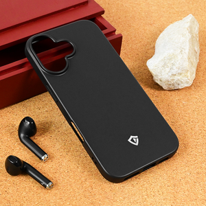 Maska / futrola Teracell ultra tanka za iPhone 16 6.1 mat crna.