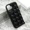 Maska / futrola OCTOBUDDY za iPhone 16 (6.1) crna (MS).