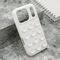 Maska / futrola OCTOBUDDY za iPhone 17 Pro bela (MS).