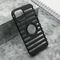 Maska / futrola LINES LOGO CUT za Iphone 12/12 Pro (6.1) crna (MS).
